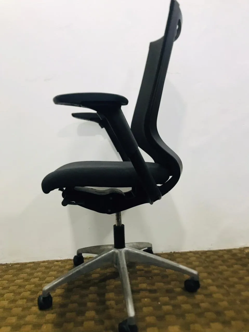 Fortis Patra Mid Back Chair, View 3