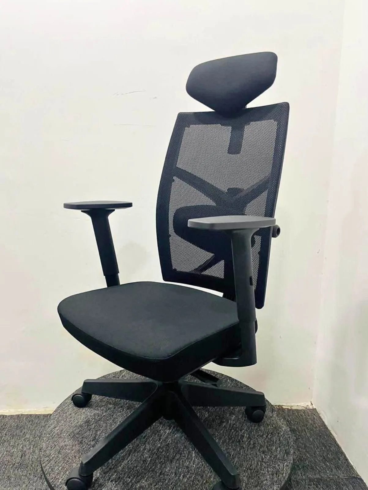 Merryfair Tune High Back Mesh Ergonomic Chair, View 2
